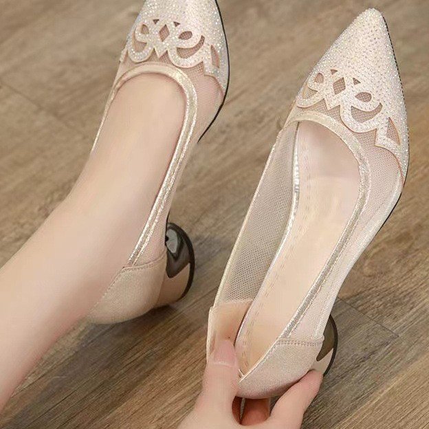 Women's Shoes - Image 3