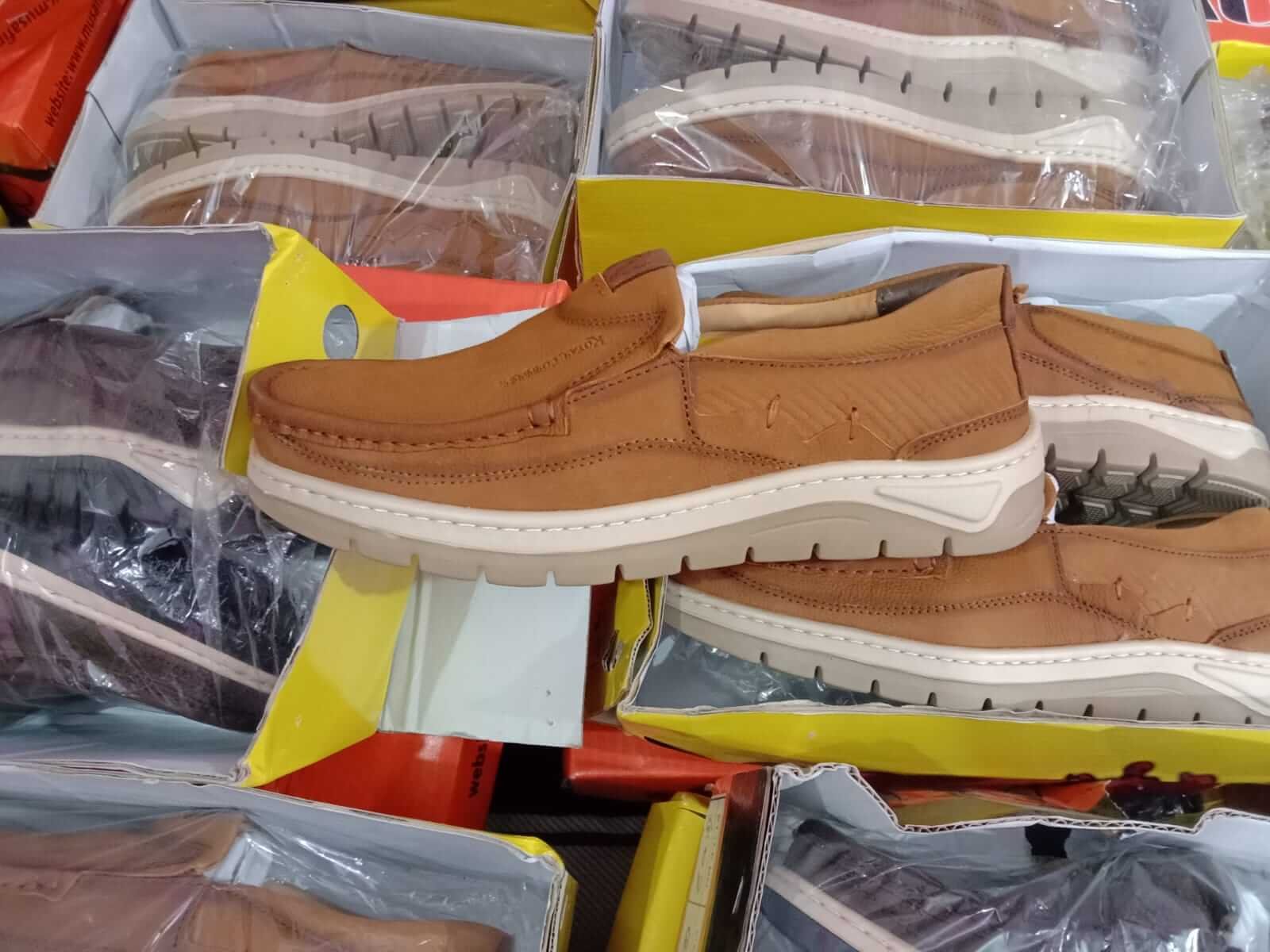 অরিজিনাল গরুর চামড়ার জুতা।Slip-on Casual Leather Shoes For Men2025